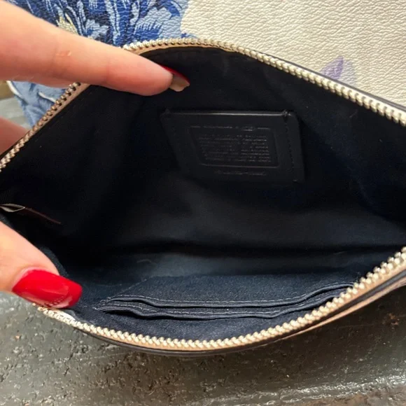 Coach Floral Periwinkle Reversible Tote and Wallet - Picture 11 of 17